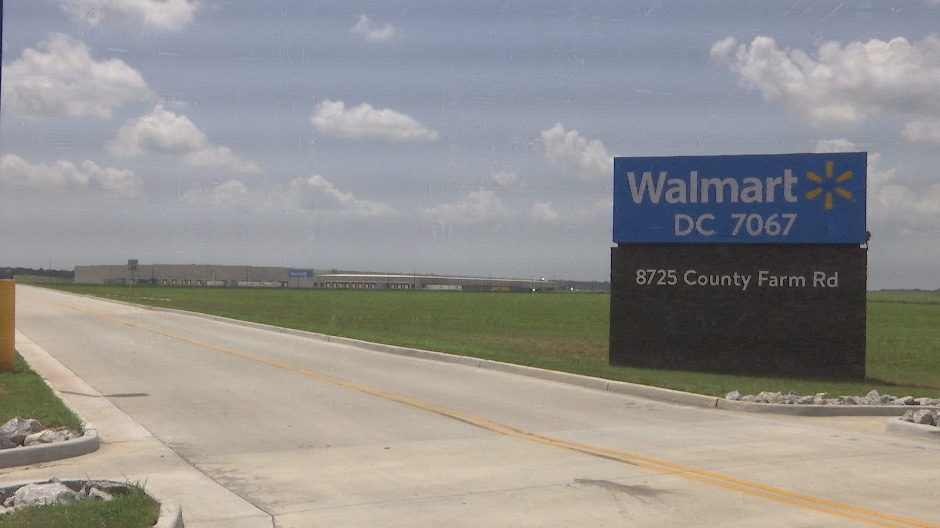 Walmart opens distribution center in Southern Alabama FOX10 News WALA